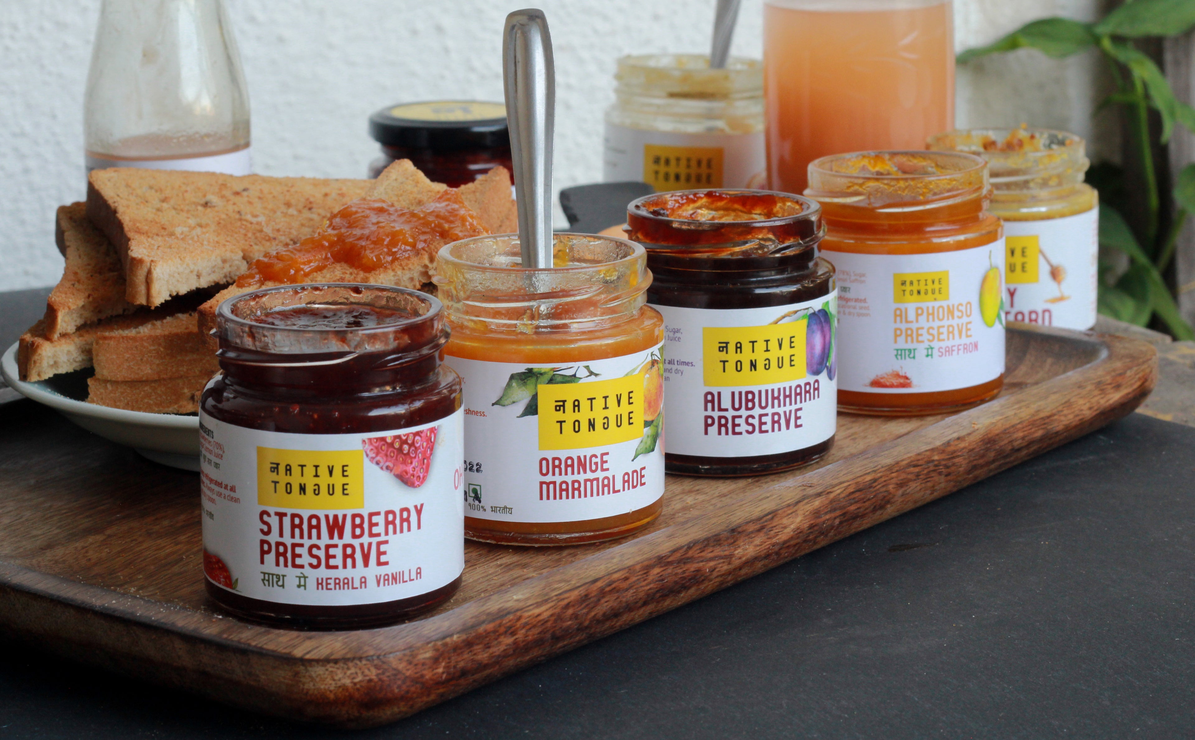 Load video: Native Tongue All Natural Fruit Preserves